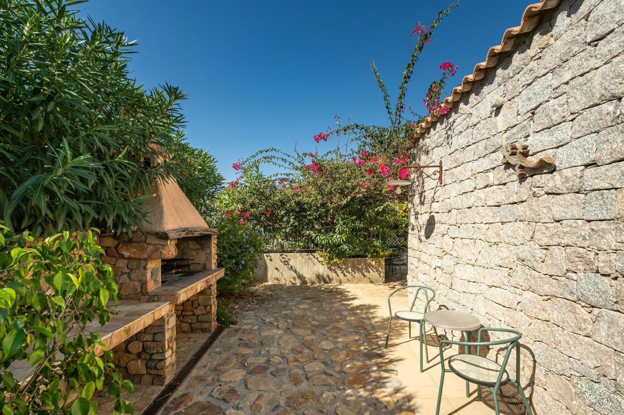 Villa Bouganville Cala Sinzias Castiadas Exterior photo