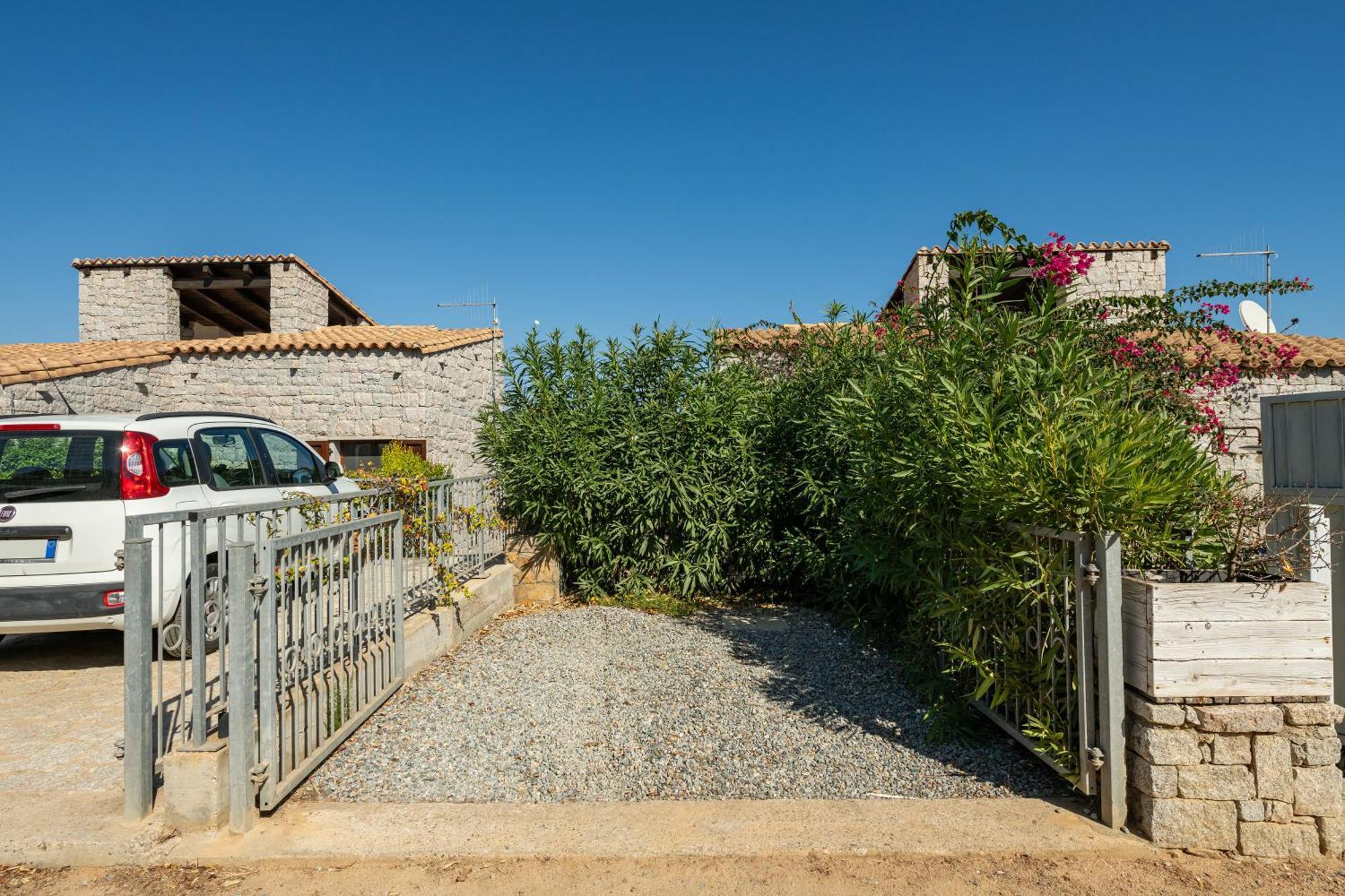 Villa Bouganville Cala Sinzias Castiadas Exterior photo